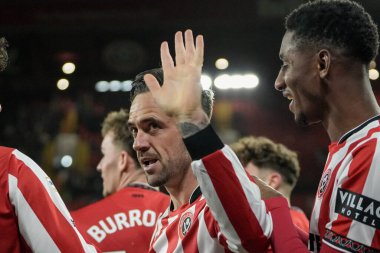 Sheffield United takımından Danny Ings, 9 Aralık 2025 'te Bramall Lane, Sheffield, İngiltere' de oynanan ve Sheffield United ile Norwich City arasındaki Sky Bet Şampiyonası maçında 1-0 'lık galibiyetini kutluyor. 