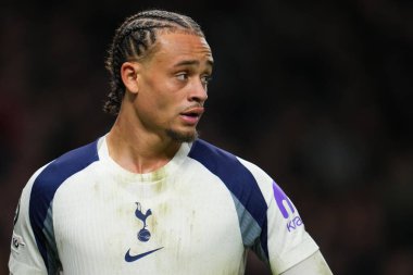 Tottenham Hotspur 'dan Xavi Simons UEFA Şampiyonlar Ligi Maçı sırasında Tottenham Hotspur, Slavia Prag' a karşı Tottenham Hotspur Stadyumu, Londra, İngiltere, 9 Aralık 2025 