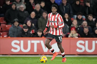 Andre Brooks of Sheffield United  dribbles the ball during the Sky Bet Championship match Sheffield United vs Norwich City at Bramall Lane, Sheffield, United Kingdom, 9th December 2025 