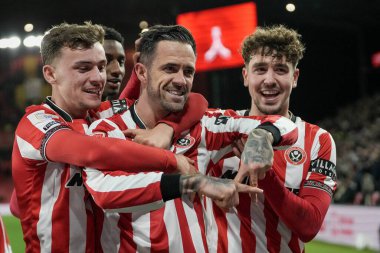 Sheffield United takımından Danny Ings, 9 Aralık 2025 'te Bramall Lane, Sheffield, İngiltere' de oynanan ve Sheffield United ile Norwich City arasındaki Sky Bet Şampiyonası maçında 1-0 'lık galibiyetini kutluyor. 