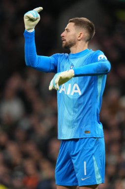 Tottenham Hotspur 'dan Guglielmo Vicario UEFA Şampiyonlar Ligi Maçı sırasında Tottenham Hotspur, Slavia Prag' a karşı Tottenham Hotspur Stadyumu, Londra, Birleşik Krallık, 9 Aralık 2025 