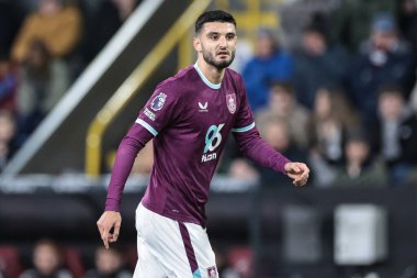 Burnley 'den Armando Broja Premier Lig maçı sırasında Burnley, Fulham' a karşı Turf Moor, Burnley, İngiltere, 13 Aralık 2025