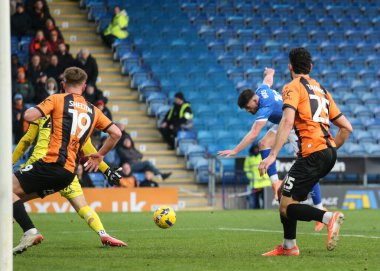 Chesterfield 'dan Lee Bonis, 13 Aralık 2025' te Chesterfield, Chesterfield, İngiltere 'deki SMH Group Stadyumu' nda oynanan Sky Bet 2 karşılaşmasında 1-0 berabere kaldı.
