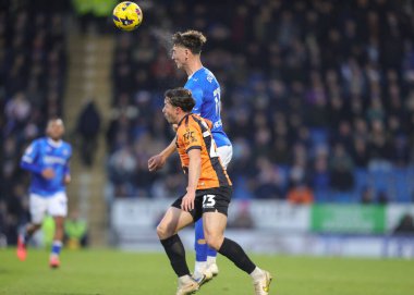 Chesterfield takımından Dylan Duffy, 13 Aralık 2025 'te İngiltere' nin Chesterfield kentinde oynanan SMH Group Stadyumu 'nda oynanan 2.