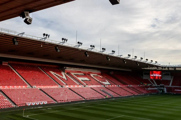 Riverside Stadyumu 'nun, Middlesbrough - Queens Park Rangers maçı öncesinde Riverside Stadyumu, Middlesbrough, Birleşik Krallık, 13 Aralık 2025