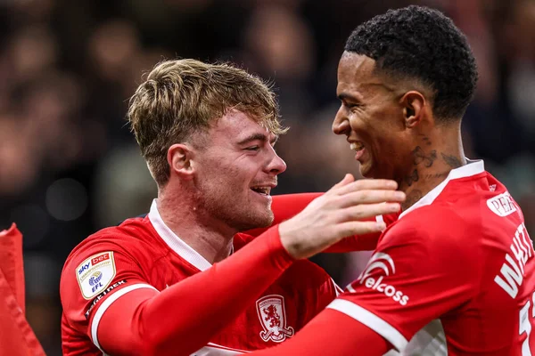 Middlesbrough 'dan Tommy Conway, Middlesbrough, Birleşik Krallık' taki Riverside Stadyumu 'nda oynanan Middlesbrough-Queens Park Rangers maçında 3-0' lık galibiyet golünü kutluyor.