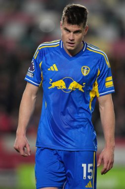 Leeds United takımından Jake Bijol Premier Lig maçında Brentford, Leeds United 'a karşı Gtech Community Stadyumu, Londra, Birleşik Krallık, 14 Aralık 2025