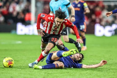 Newcastle United takımından Sandro Tonali, İngiltere 'nin Sunderland şehrinde 14 Aralık 2025' te oynanan Premier League karşılaşmasında Sunderland - Newcastle United maçında Sunderland - Newcastle United maçında faul yaptı.