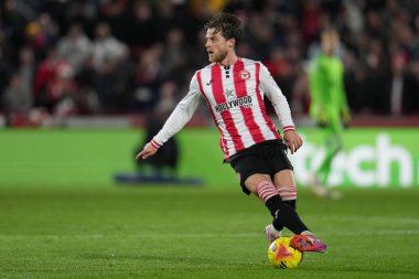 Brentford 'dan Mathias Jensen Premier League maçında Brentford, Leeds United' a karşı Gtech Community Stadyumu, Londra, 14 Aralık 2025