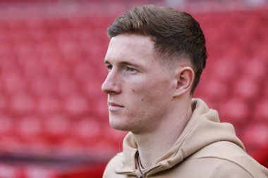 Nottingham Ormanı 'ndan Elliot Anderson Premier League maçı sırasında Nottingham Forest, Tottenham Hotspur' a karşı City Ground, Nottingham, İngiltere 'de 14 Aralık 2025' te geldi.