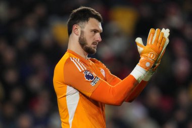 Lucas Perri of Leeds United during the Premier League match Brentford vs Leeds United at The Gtech Community Stadium, London, United Kingdom, 14th December 2025