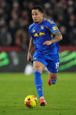 Leeds United takımından Noah Okafor, Premier League maçında Brentford - Leeds United maçında Londra 'daki Gtech Community Stadyumu' nda 14 Aralık 2025 'te sahaya çıktı.