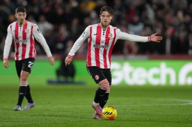 Brentford 'dan Mathias Jensen Premier League maçında Brentford, Leeds United' a karşı Gtech Community Stadyumu, Londra, 14 Aralık 2025
