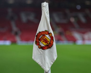 Manchester United, 15 Aralık 2025 'te Old Trafford, Manchester, İngiltere' de oynanan Premier League karşılaşmasında köşede bayrak kazandı.