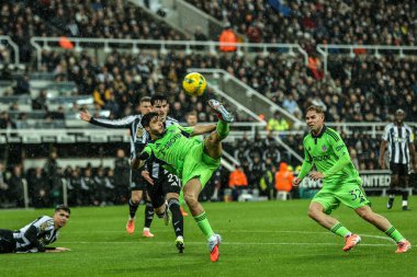 Fulham 'dan Raul Jimenez, 17 Aralık 2025' te St.James 's Park, Newcastle, İngiltere' de oynanan Carabao Kupası çeyrek final maçı Newcastle United 'a karşı Fulham maçında gol attı.