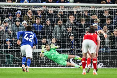 Arsenal 'den Viktor Gyokeres, 20 Aralık 2025' te Liverpool 'daki Hill Dickinson Stadyumu' nda oynanan Premier League maçında Everton-Arsenal maçında 0-1 berabere kalma cezası aldı.