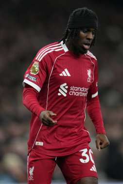 Liverpool 'dan Jeremie Frimpong Premier Lig karşılaşmasında Tottenham Hotspur Liverpool' a karşı Tottenham Hotspur Stadyumu, Londra, 20 Aralık 2025