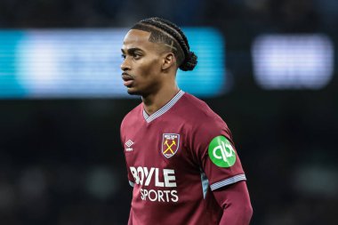 20 Aralık 2025 'te Etihad Stadyumu' nda Manchester City ile West Ham United arasındaki Premier League maçı sırasında West Ham United 'tan Crysencio Summerville