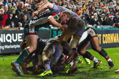 Her iki takım da Gloucester Deney Hattı 'nda Gallagher Premiership maçında topu Mattioli Woods Welford Road Stadyumu' nda Leicester Tigers ile Gloucester Rugby maçına götürüyor.