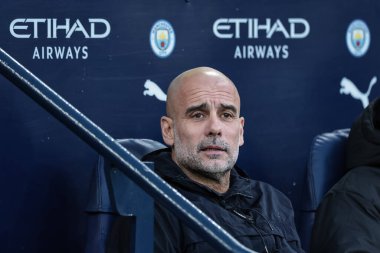 Manchester City - West Ham United Premier League maçı sırasında Manchester City 'nin Pep Guardiola teknik direktörü Etihad Stadyumu, Manchester, İngiltere, 20 Aralık 2025