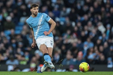 Manchester City 'den Ruben Dias Premier Lig maçında pas veriyor Manchester City - West Ham United maçı Etihad Stadyumu, Manchester, İngiltere, 20 Aralık 2025