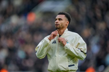 Newcastle United takımından Jacob Murphy 20 Aralık 2025 'te St. James' s Park, Newcastle, İngiltere 'de oynanan Premier League maçı sırasında Chelsea ile karşı karşıya geldi.