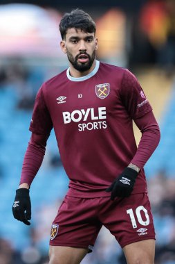 West Ham United takımından Lucas Paqueta Premier League maçında Manchester City ile West Ham United arasındaki maç öncesi ısınma maçında Etihad Stadyumu, Manchester, İngiltere, 20 Aralık 2025