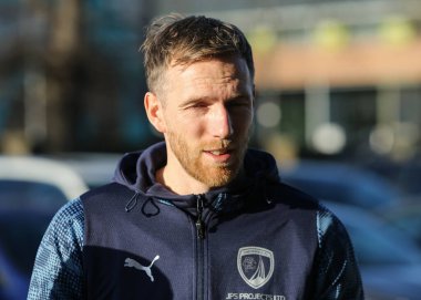 Chesterfield 'dan Jamie Grimes, 26 Aralık 2025 tarihinde İngiltere' nin Chesterfield şehrinde oynanan SMH Group Stadyumu 'nda oynanan 2.