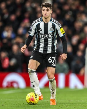 Newcastle United takımından Lewis Miley, Manchester United ile Newcastle United maçı sırasında Old Trafford, Manchester, İngiltere 'de, 26 Aralık 2025