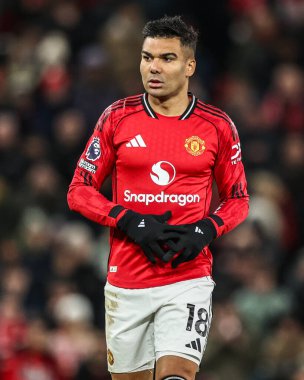 Manchester United 'ın Newcastle United' a karşı 26 Aralık 2025 'te Old Trafford, Manchester, İngiltere' de oynadığı Premier League maçında United takımının Casemiro 'su.