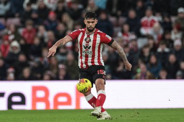 Sunderland 'dan Omar Alderete Premier Lig karşılaşmasında topla birlikte Sunderland - Leeds United Stadyumu, Sunderland, Birleşik Krallık, 28 Aralık 2025