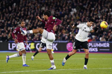 Fulham 'dan Raul Jimenez Premier League maçında 27 Aralık 2025' te Londra Stadyumu 'nda West Ham United ile Fulham maçında 0-1 berabere kaldı.