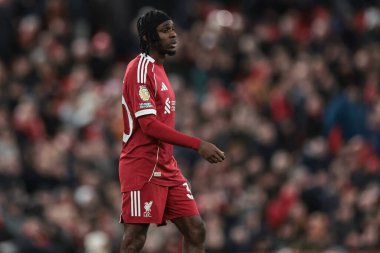 Liverpool 'dan Jeremie Frimpong Premier League maçı sırasında Liverpool, Liverhampton Wanderers' a karşı Anfield, Liverpool, Birleşik Krallık 'ta 27 Aralık 2025