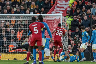 Liverpool 'dan Ryan Gravenberch Premier Lig maçında Liverpool ile Wolverhampton Wanderers arasında 27 Aralık 2025' te Liverpool, Liverpool 'da oynanan maçta 1-0 berabere kaldı.