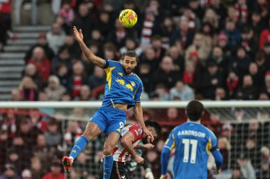 Leeds United takımından Dominic Calvert-Lewin, 28 Aralık 2025 'te İngiltere' nin Sunderland-Leeds United Stadyumu 'nda oynanan Premier League maçında yüksek topu kazandı.