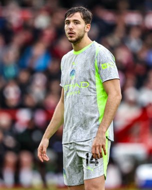 Manchester City 'den Nico Gonzalez Premier League maçı sırasında Nottingham Forest Manchester City' ye karşı City Ground, Nottingham, İngiltere, 27 Aralık 2025