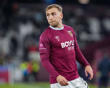 West Ham United takımından Jarrod Bowen, 30 Aralık 2025 'te Londra' daki Londra Stadyumu 'nda oynanan Premier League maçında West Ham United ve Hove Albion maçında ısındı.