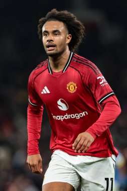 Manchester United 'ın Manchester United ile Wolverhampton Wanderers arasındaki Premier League maçı sırasında Manchester United' tan Joshua Zirkzee 30 Aralık 2025 'te Old Trafford, Manchester' da karşılaştı.