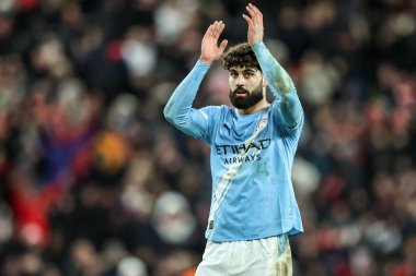 Manchester City 'den Josko Gvardiol, Premier League maçından sonra taraftarları alkışlıyor. 1 Ocak 2026' da Sunderland Manchester City 'ye karşı Stadium Of Light, Sunderland, İngiltere