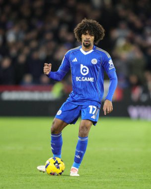 Leicester City 'den Hamza Choudhury 1 Ocak 2026' da Bramall Lane, Sheffield, İngiltere 'de Sheffield United ile Leicester City arasındaki Sky Bet Şampiyonası maçında pas attı.