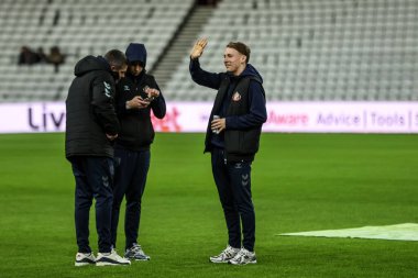 Sunderland 'dan Harrison Jones, Premier League maçı sırasında İngiltere' nin Sunderland kentinde 1 Ocak 2026 'da Sunderland-Manchester City Stadyumu' na geldi.