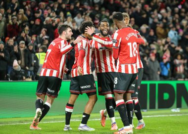 Sheffield United takımından Japhet Tanganga, 1 Ocak 2026 'da Bramall Lane, Sheffield, İngiltere' de oynanan Sky Bet Şampiyonası maçında 1-0 'lık galibiyet golünü kutluyor.