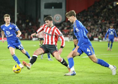 Thomas Cannon of Sheffield United in action during the Sky Bet Championship match Sheffield United vs Leicester City at Bramall Lane, Sheffield, United Kingdom, 1st January 2026