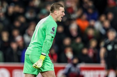 Everton goalkeeper Jordan Pickford gives his team instructions during the Premier League match Nottingham Forest vs Everton at City Ground, Nottingham, United Kingdom, 30th December 2026