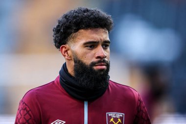 Maç öncesi ısınma oturumunda West Ham United takımının Pablo 'su Wolverhampton Wanderers - West Ham United maçında Molineux, Wolverhampton, Birleşik Krallık, 3 Ocak 2026