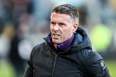 Rob Edwards manager of Wolverhampton Wanderers during the Premier League match Wolverhampton Wanderers vs West Ham United at Molineux, Wolverhampton, United Kingdom, 3rd January 2026