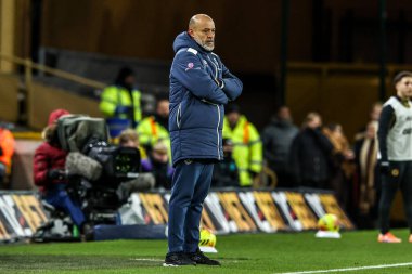 West Ham United 'ın kederli Nuno Espirito Santo teknik direktörü, Premier League maçında Wolverhampton Wanderers ile Molineux, Wolverhampton, Birleşik Krallık' ta 3 Ocak 2026 'da oynanan maçta takım maçında 3 gol gerisine bakıyor.