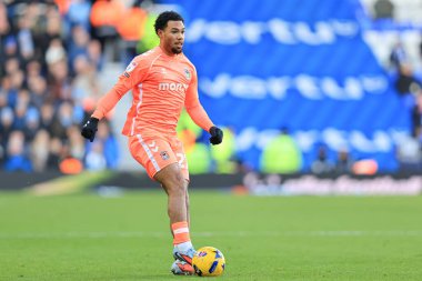 Coventry City 'den Milan van Ewijk, 4 Ocak 2026' da Birmingham City 'nin St. Andrew' s @ Knighthead Park, Birmingham 'da Coventry City' e karşı oynadığı Gökyüzü İddia Şampiyonası maçında topla birlikte.