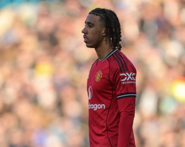 Leny Yoro of Manchester United during the Premier League match Leeds United vs Manchester United at Elland Road, Leeds, United Kingdom, 4th January 2026