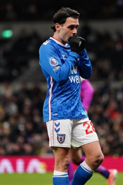 Enzo Le Fe of Sunderland after missed opportunity during the Premier League match Tottenham Hotspur vs Sunderland at Tottenham Hotspur Stadium, London, United Kingdom, 4th January 2026
